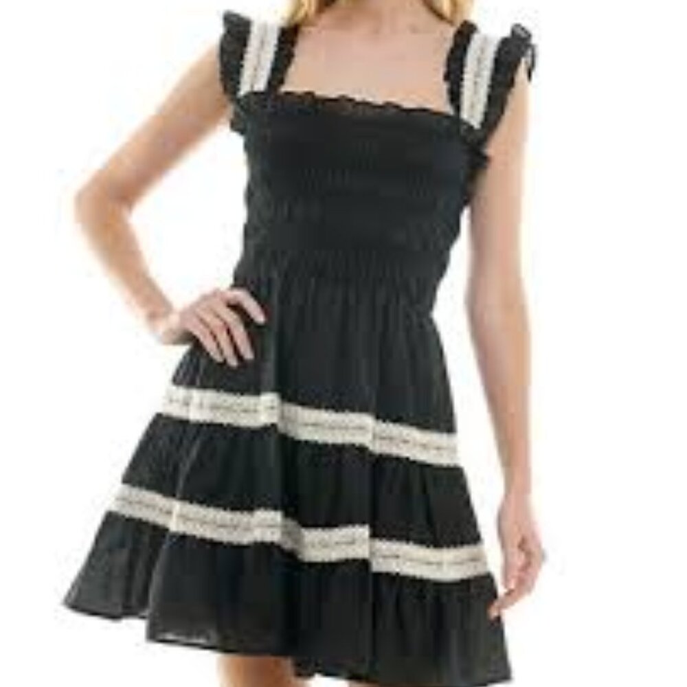 SPEECHLESS Size S  Made in India Black and Cream Dress